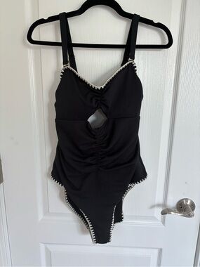 Mint Velvet Black Textured One-Piece Swimsuit with Cream Whipstich Trim